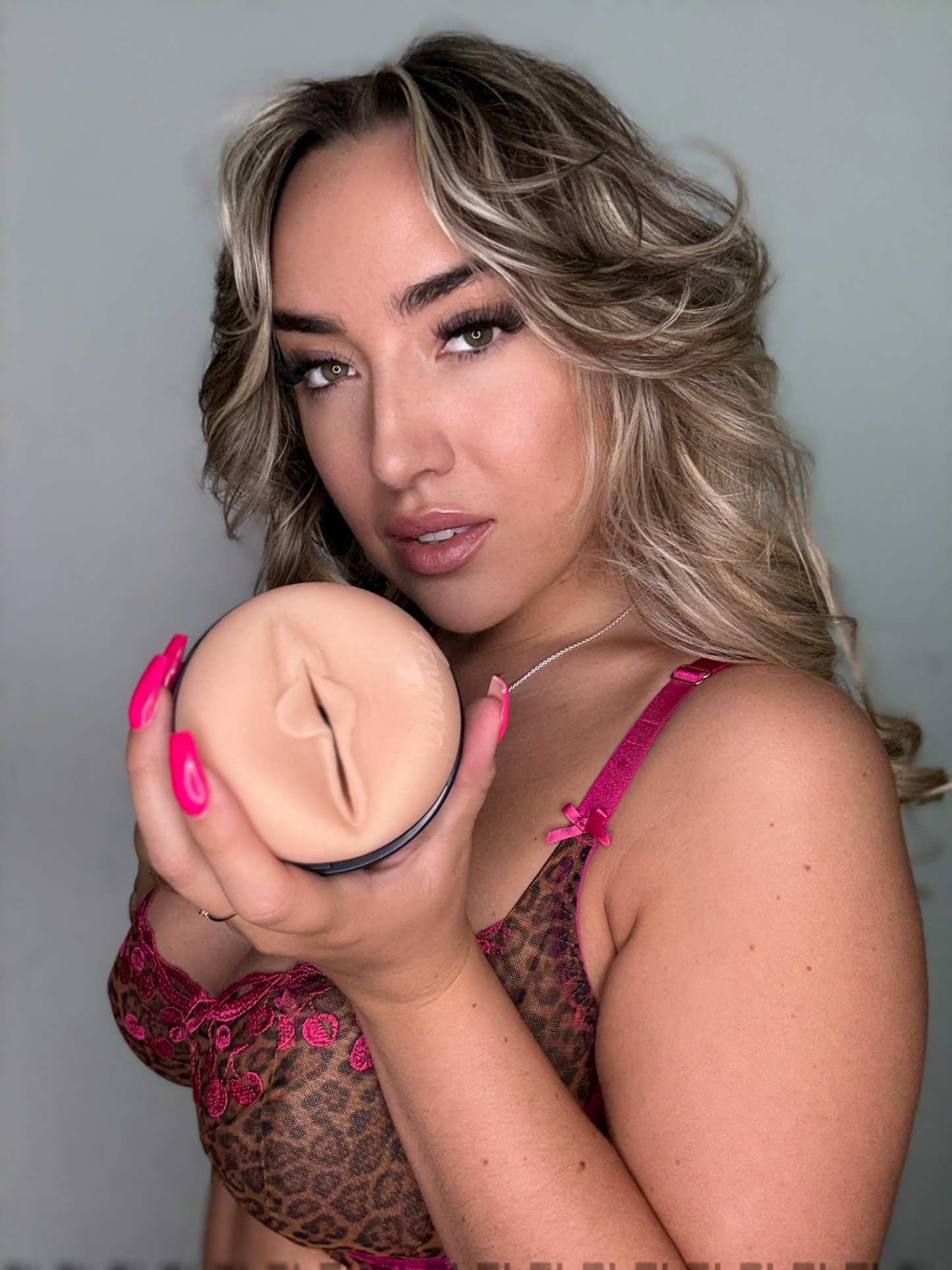 QUINCY Lady